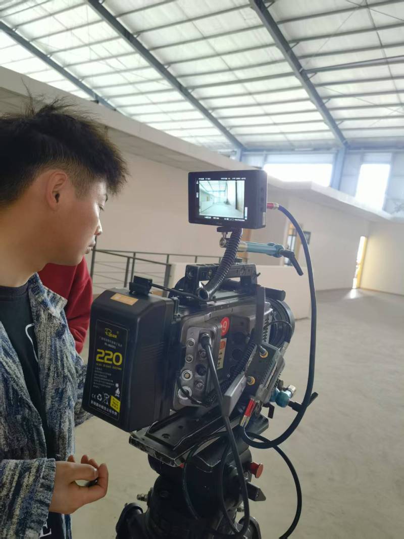 龙陵县电商产品视频拍摄制作：小成本也能产出高质感内容？